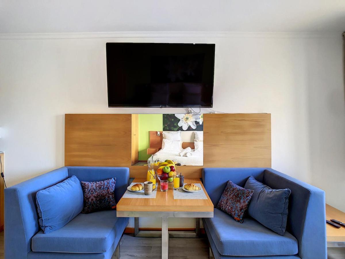 The Seaview Studio By Lovelystay Caniço Exteriör bild